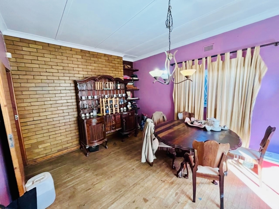 5 Bedroom Property for Sale in Gardeniapark Free State